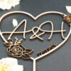 Caketopper Intialen im Herz mit Rosen und Datum personalisierbar